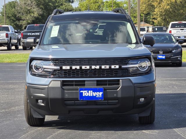 2025 Ford Bronco Sport Outer Banks photo 2