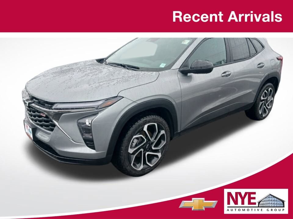 2025 Chevrolet Trax RS's photo