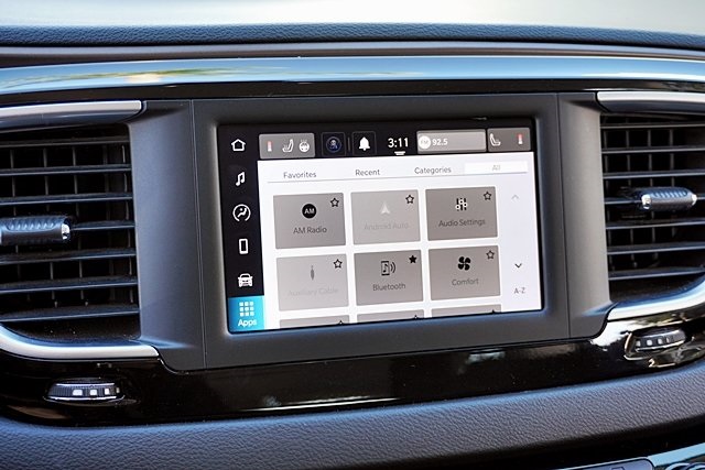 Used 2022 White Chrysler LX image 26