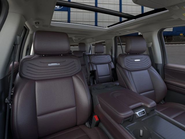 2025 Ford Expedition MAX Platinum photo 10