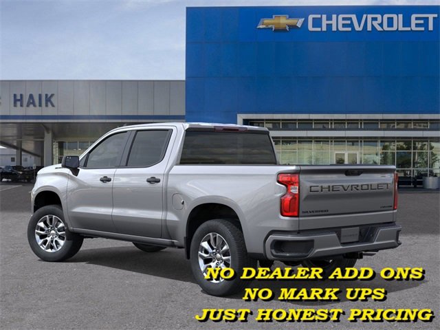2026 Chevrolet Silverado Custom photo 3