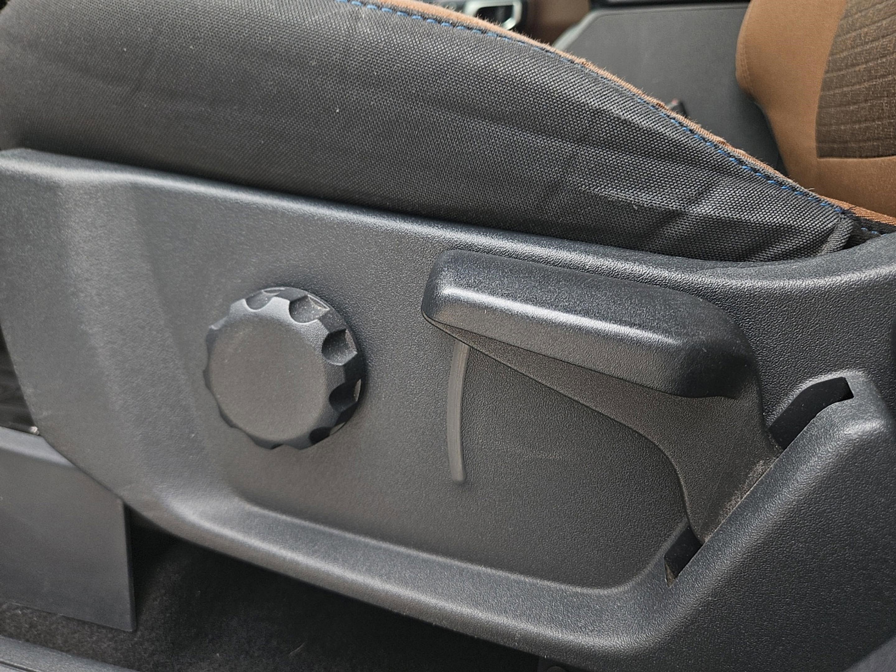 2022 Ford Bronco Outer Banks photo 22