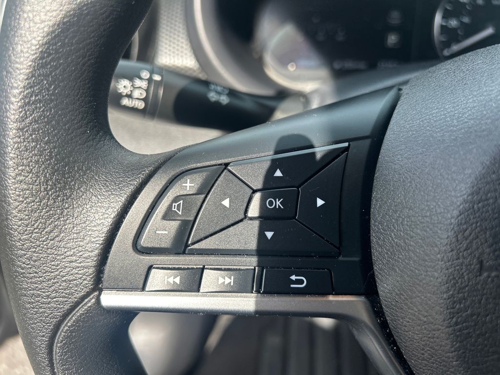 2023 Nissan Kicks SV photo 27