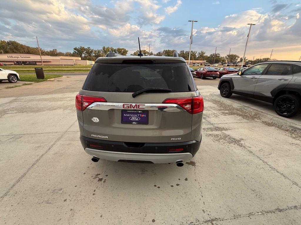 2019 Gmc Acadia SLT photo 2