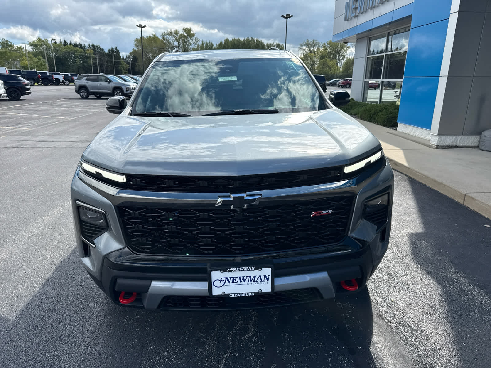 2026 Chevrolet Traverse Z71 photo 2