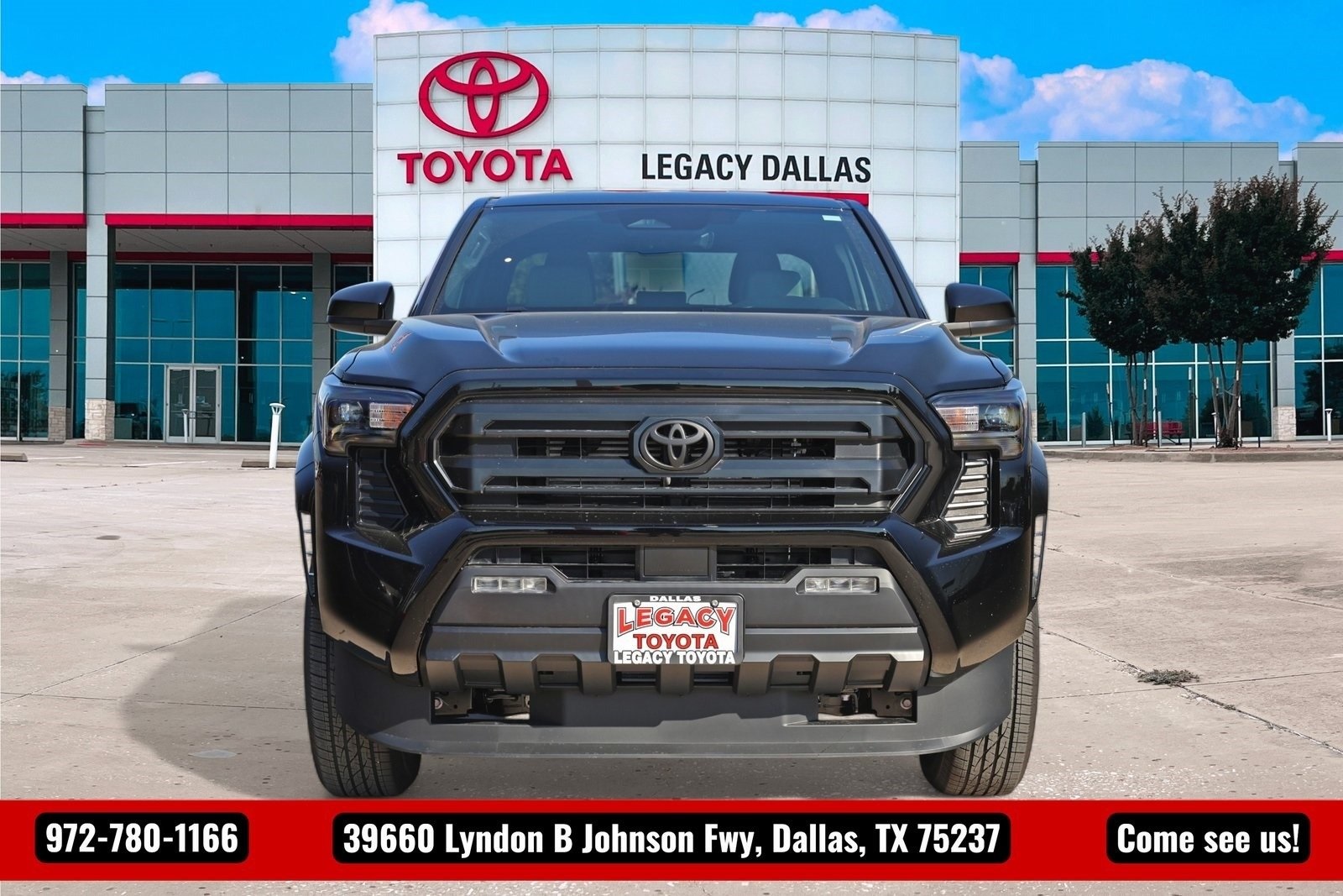 2025 Toyota Tacoma SR5 4x4 Double Cab photo 4