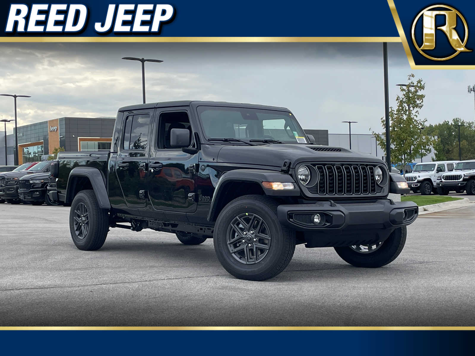 2025 Jeep Gladiator Sport S's photo