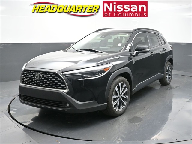 2022 Toyota Corolla Cross XLE's photo