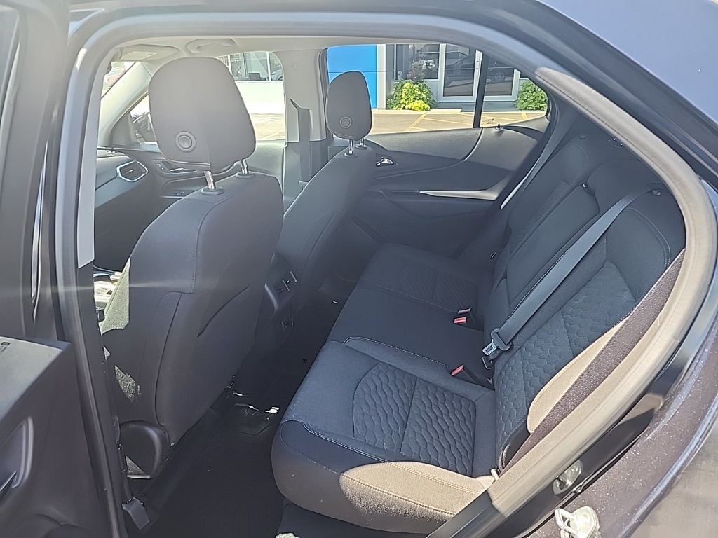 2020 Chevrolet Equinox LT photo 15