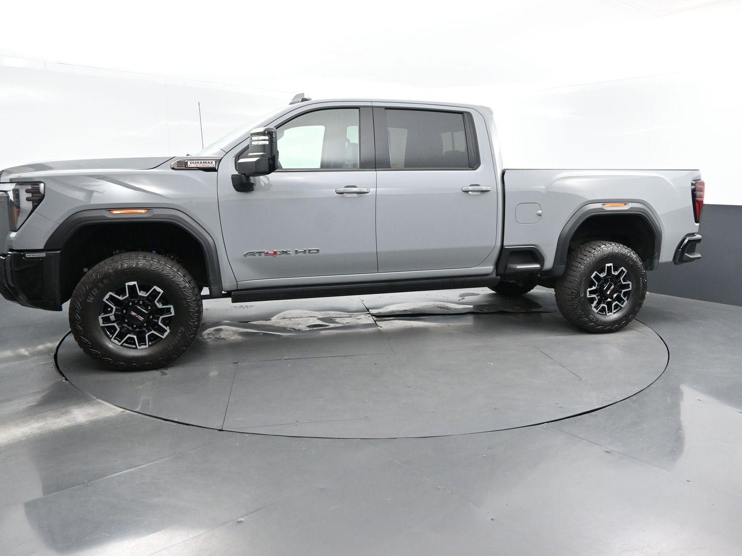 2024 Gmc Sierra 2500 HD AT4X photo 2