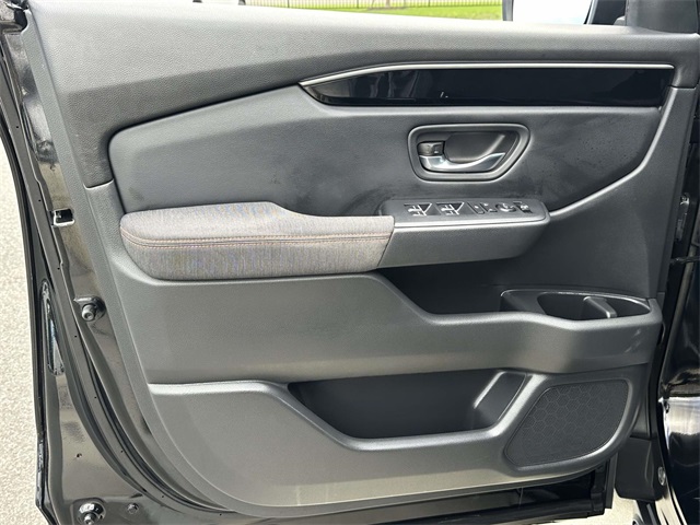 2023 Honda Pilot Sport photo 13