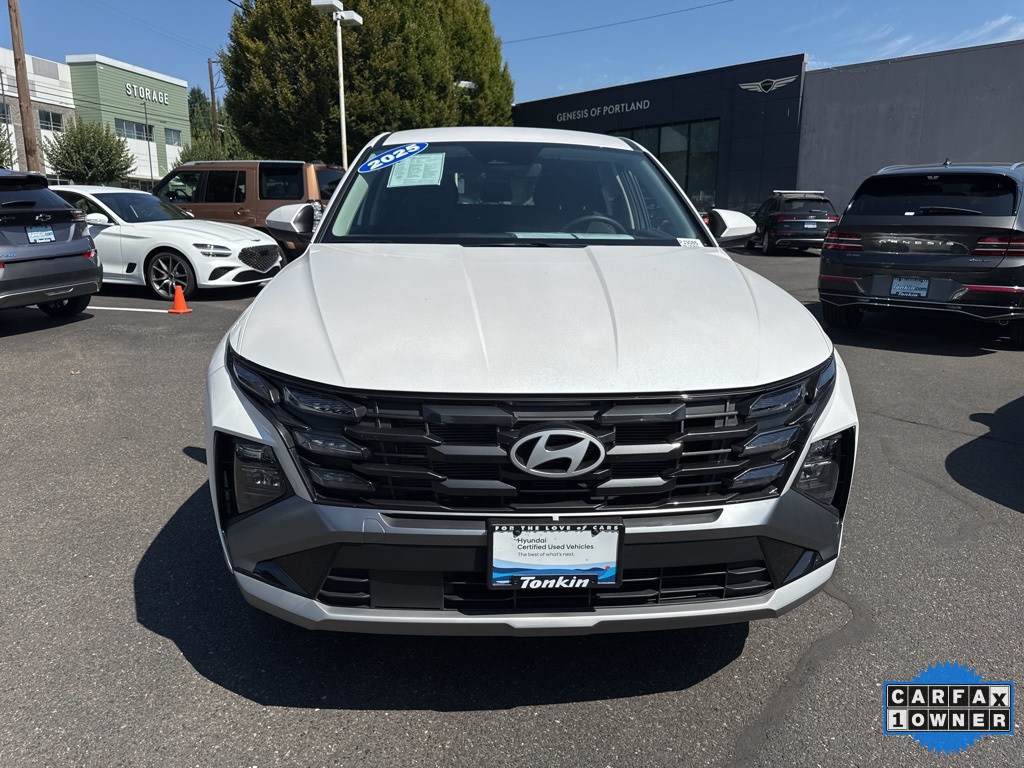 2025 Hyundai Tucson SE photo 2