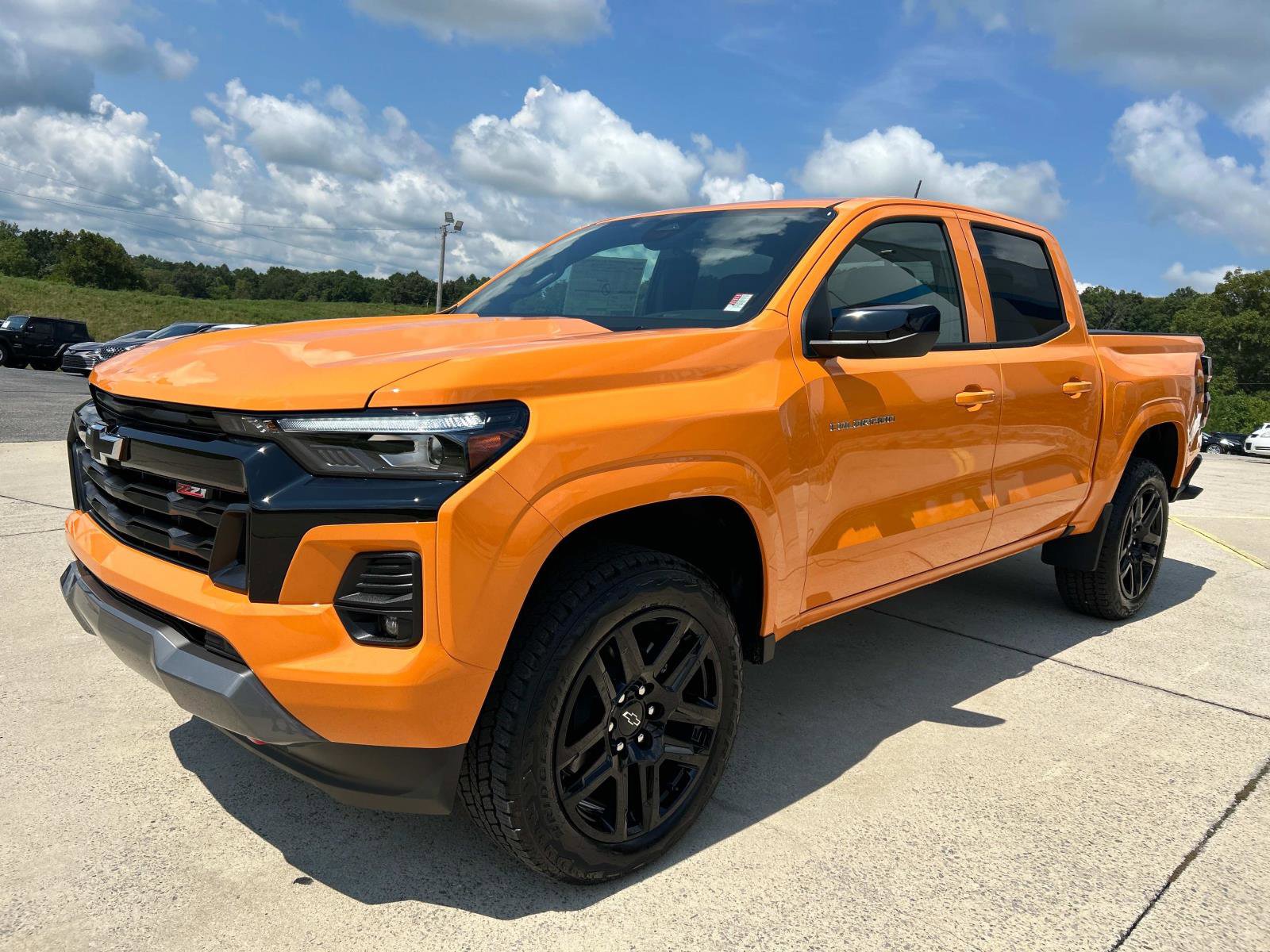 2025 Chevrolet Colorado Z71 photo 8