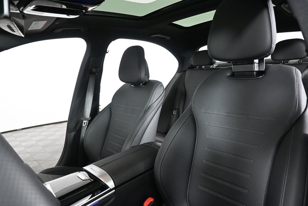 2025 Mercedes Benz C 300 photo 5