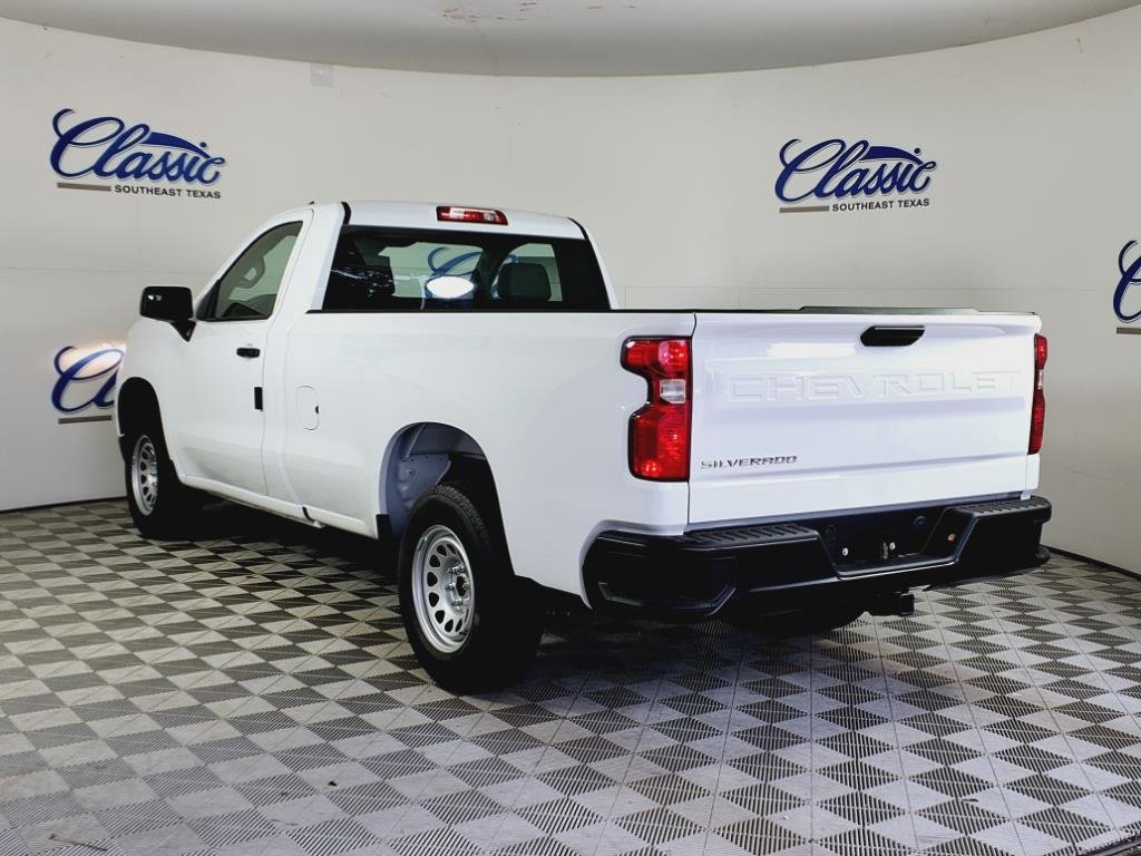 2025 Chevrolet Silverado 1500 photo 2