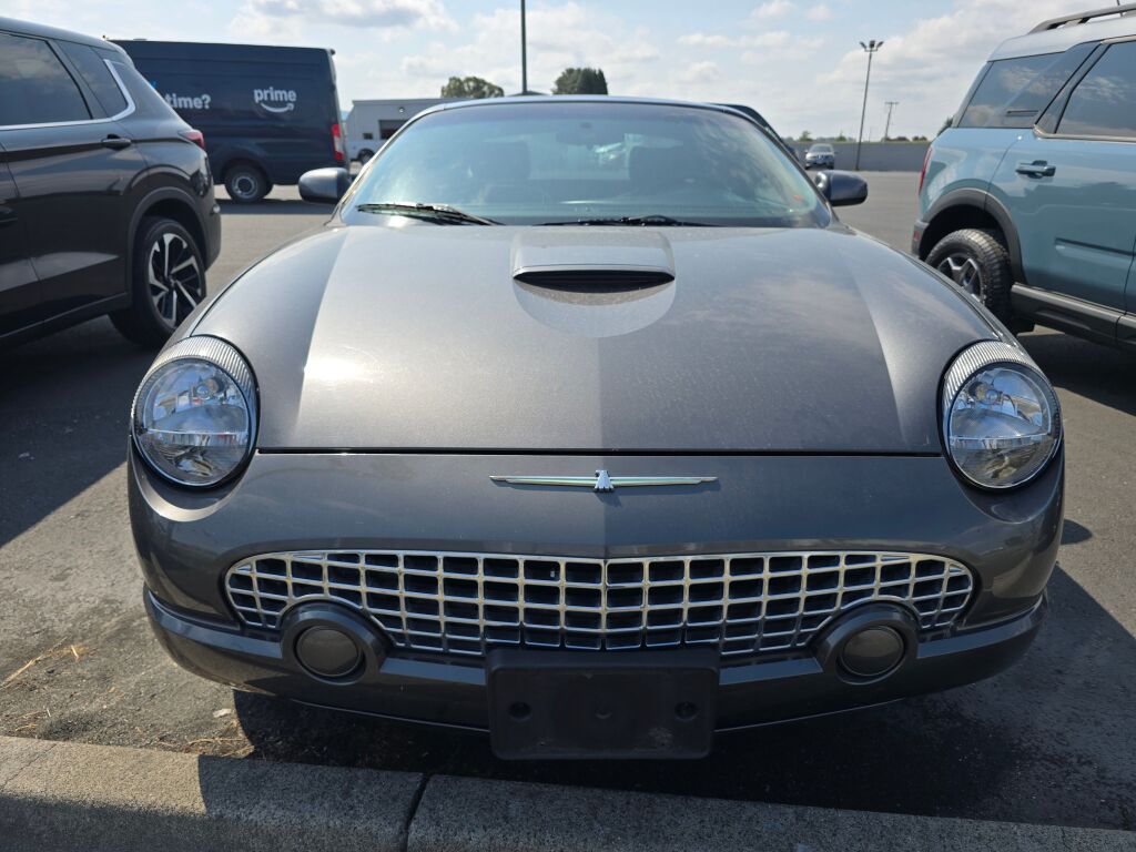 2003 Ford Thunderbird Base photo 2