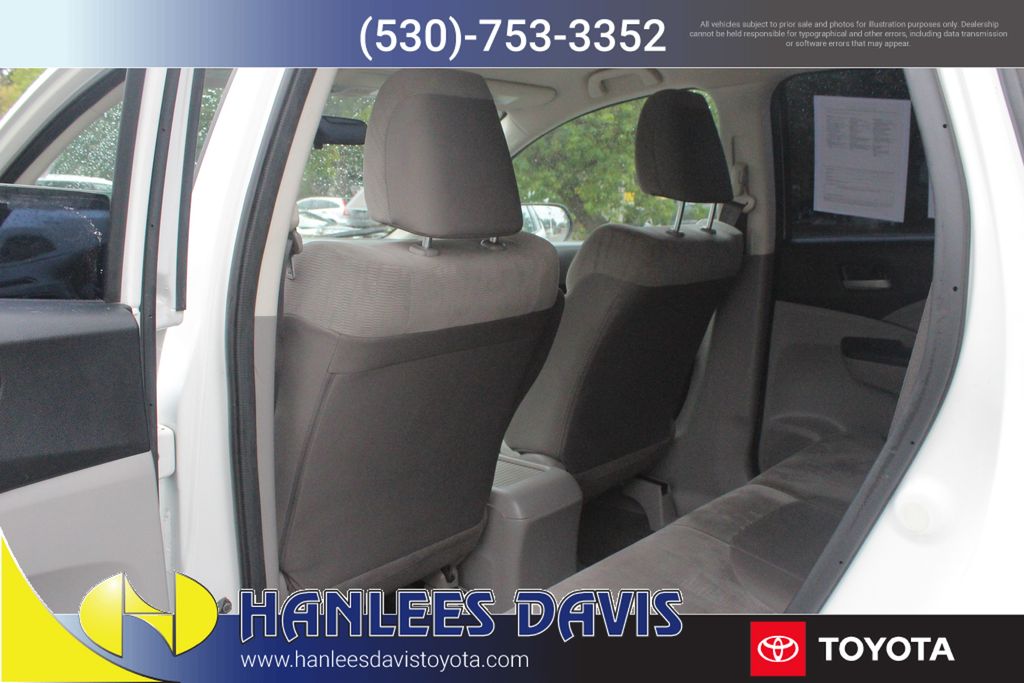 2014 Honda CR-V LX photo 12
