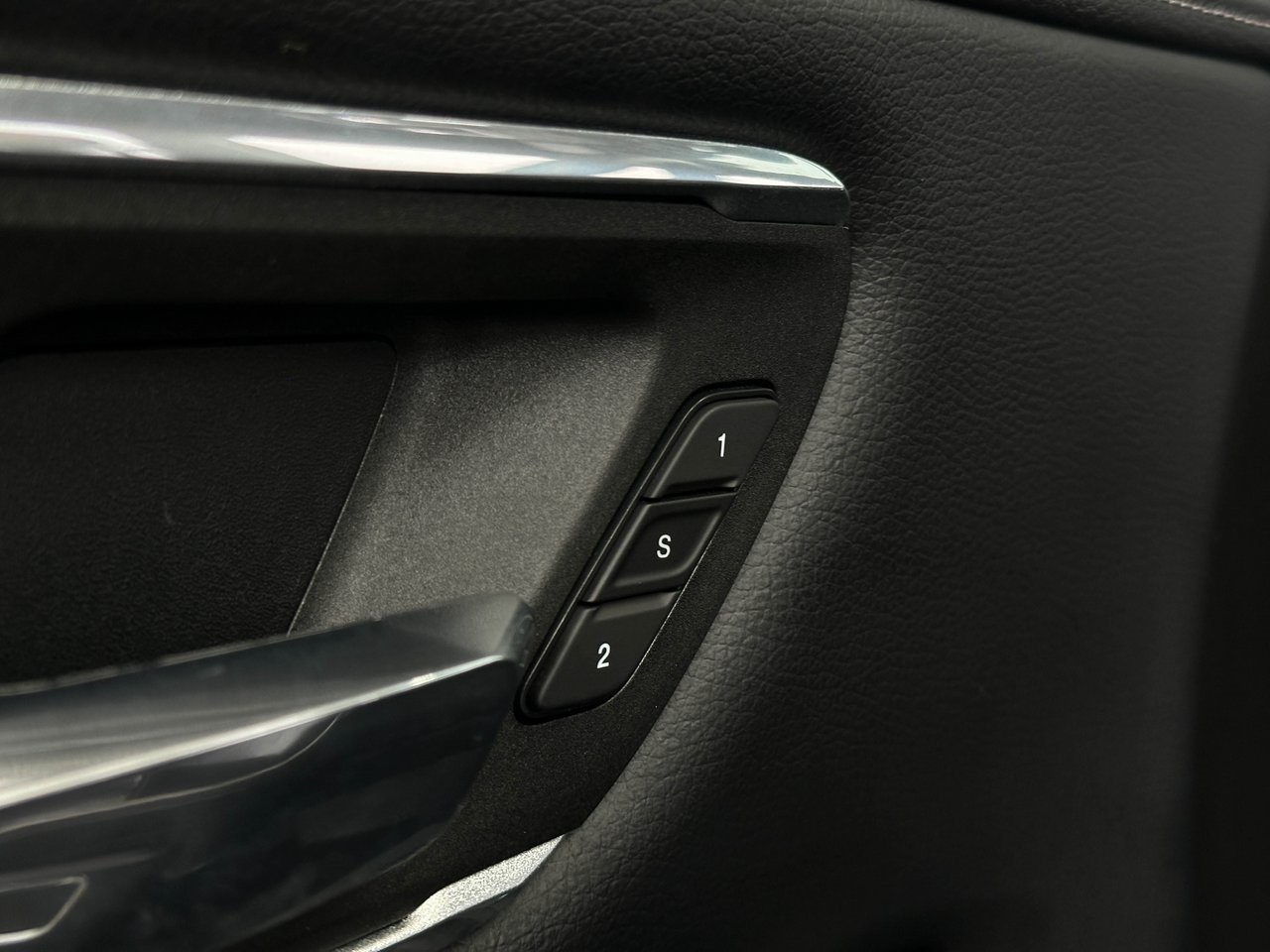 2022 Ram 1500 Laramie photo 22