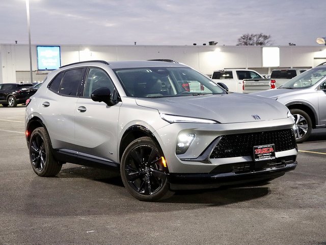 2025 Buick Envision Sport Touring's photo