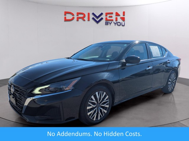 Pre-Owned 2023 Nissan Altima 2.5 SV Sedan 4 Dr. in Hattiesburg