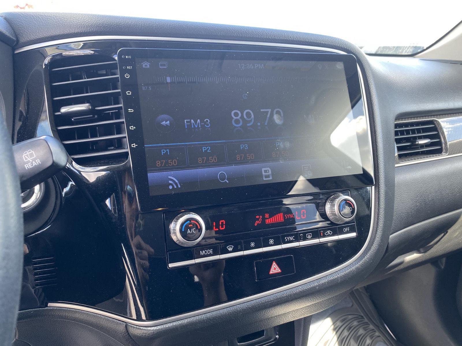 2020 Mitsubishi Outlander SEL photo 19