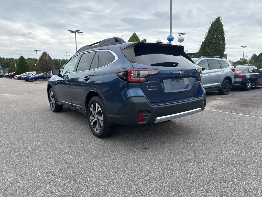 2022 Subaru Outback Limited photo 3