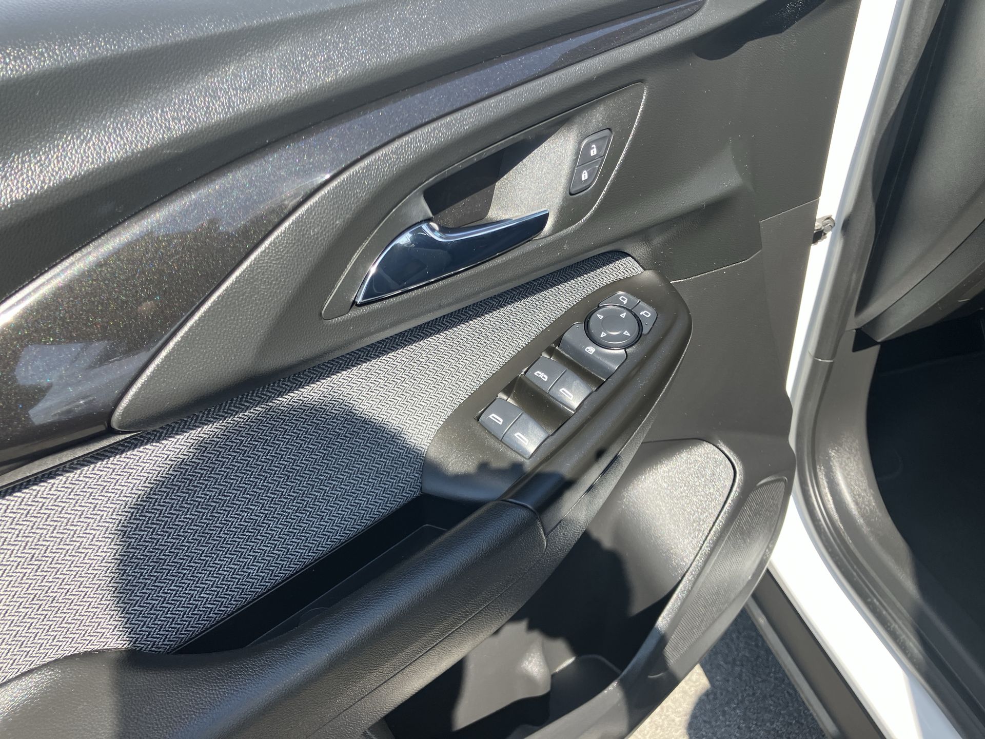 2023 Chevrolet Trailblazer LT photo 16