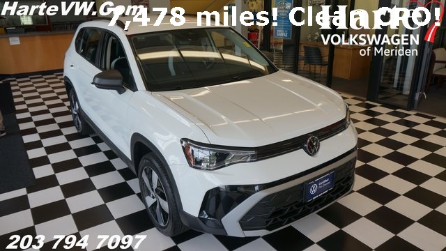 2025 Volkswagen Taos S's photo