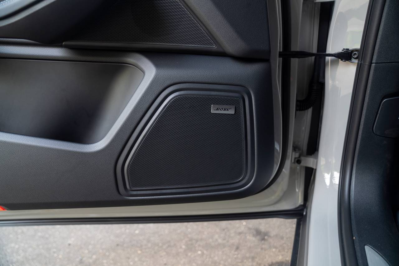 2025 Porsche Macan S photo 24
