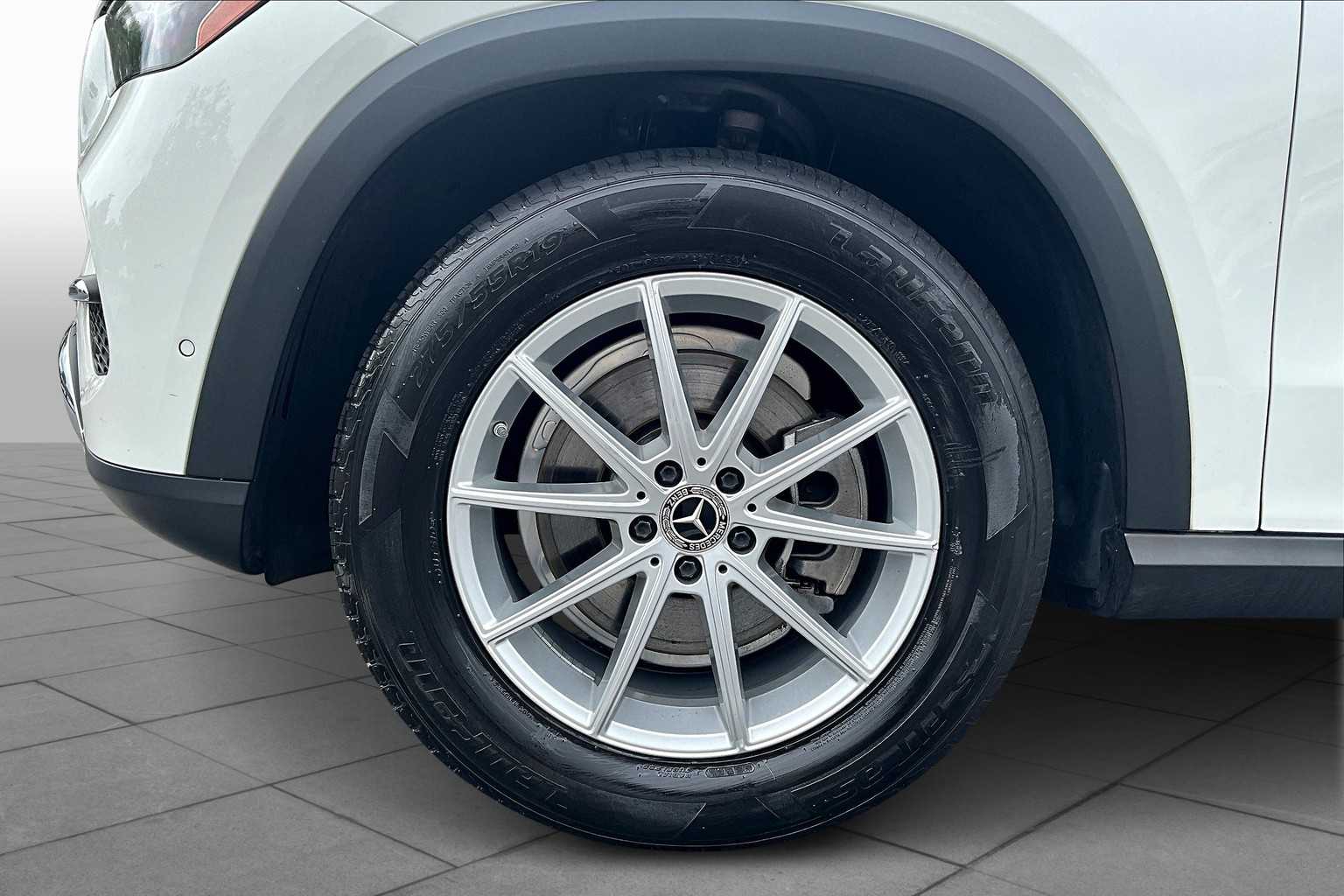 2024 Mercedes Benz GLE 350 4MATIC photo 8