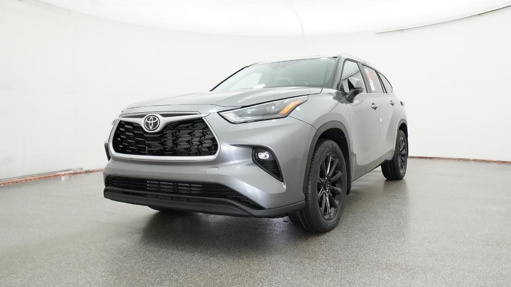 2026 Toyota Highlander XLE photo 4