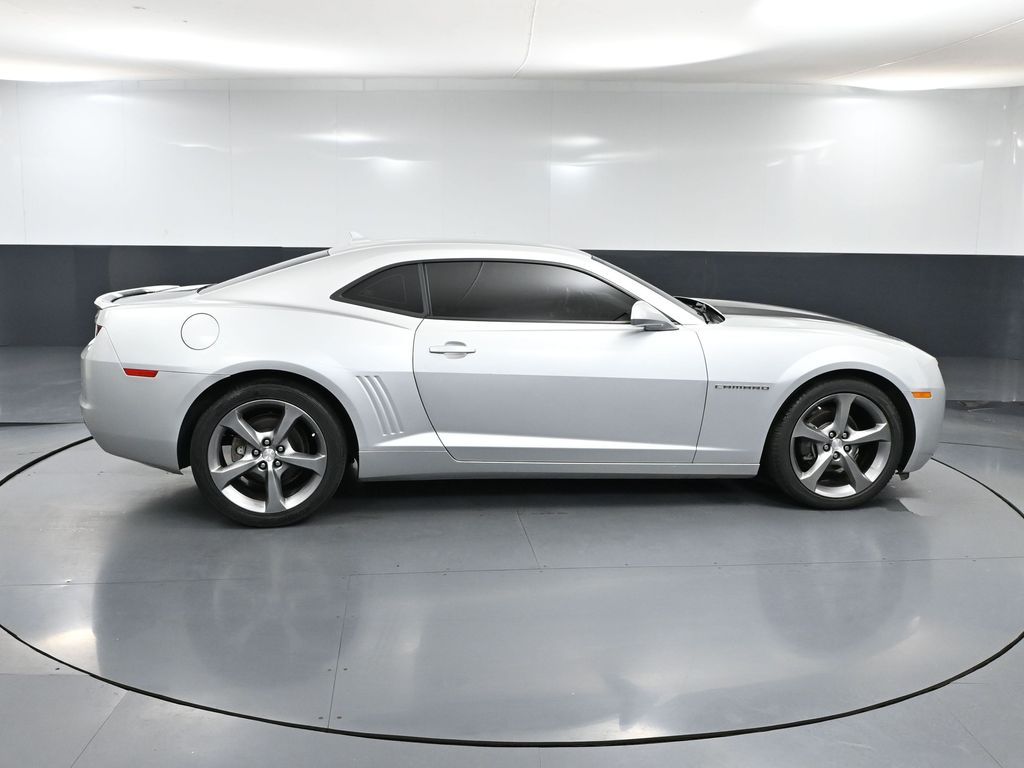 2013 Chevrolet Camaro 2LT photo 3