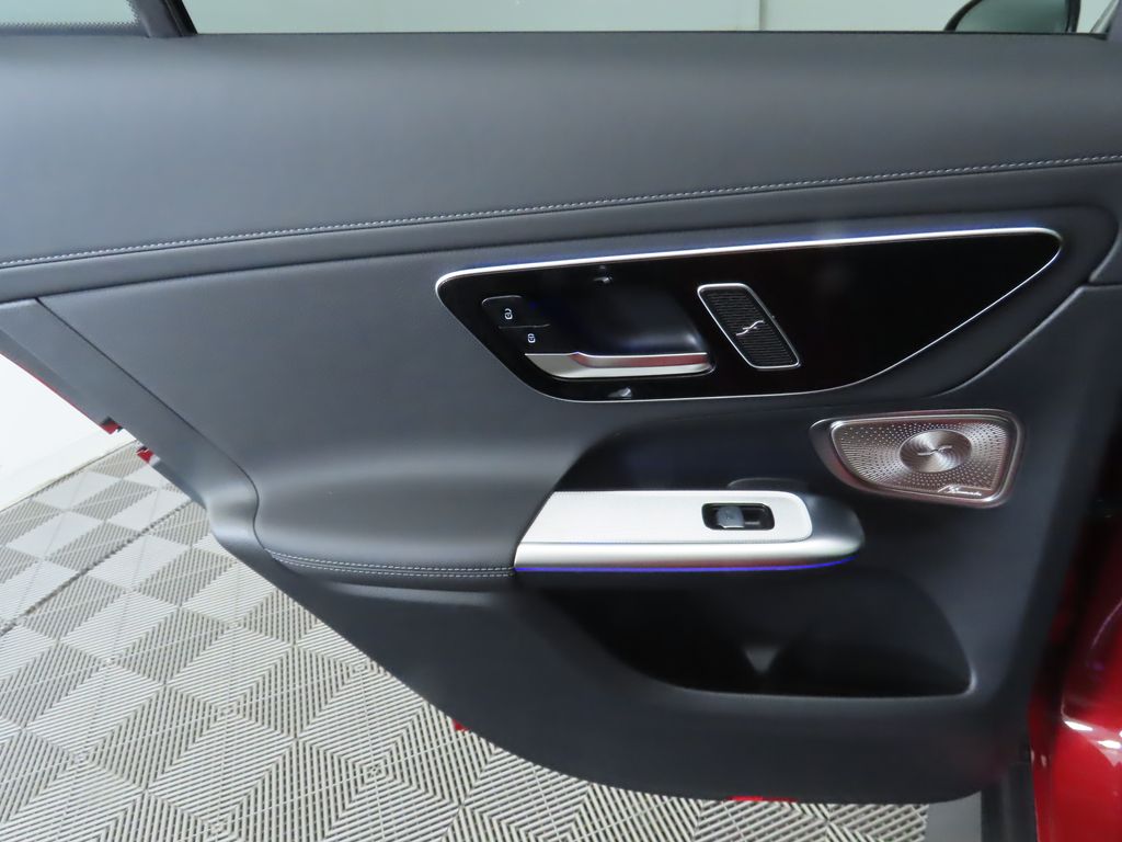 2026 Mercedes Benz GLC 300 4MATIC photo 26