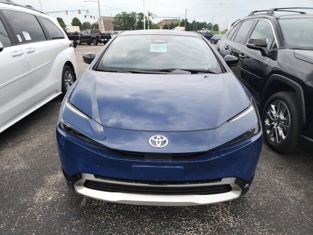 2025 Toyota Prius Plug-in Hybrid XSE Premium photo 2