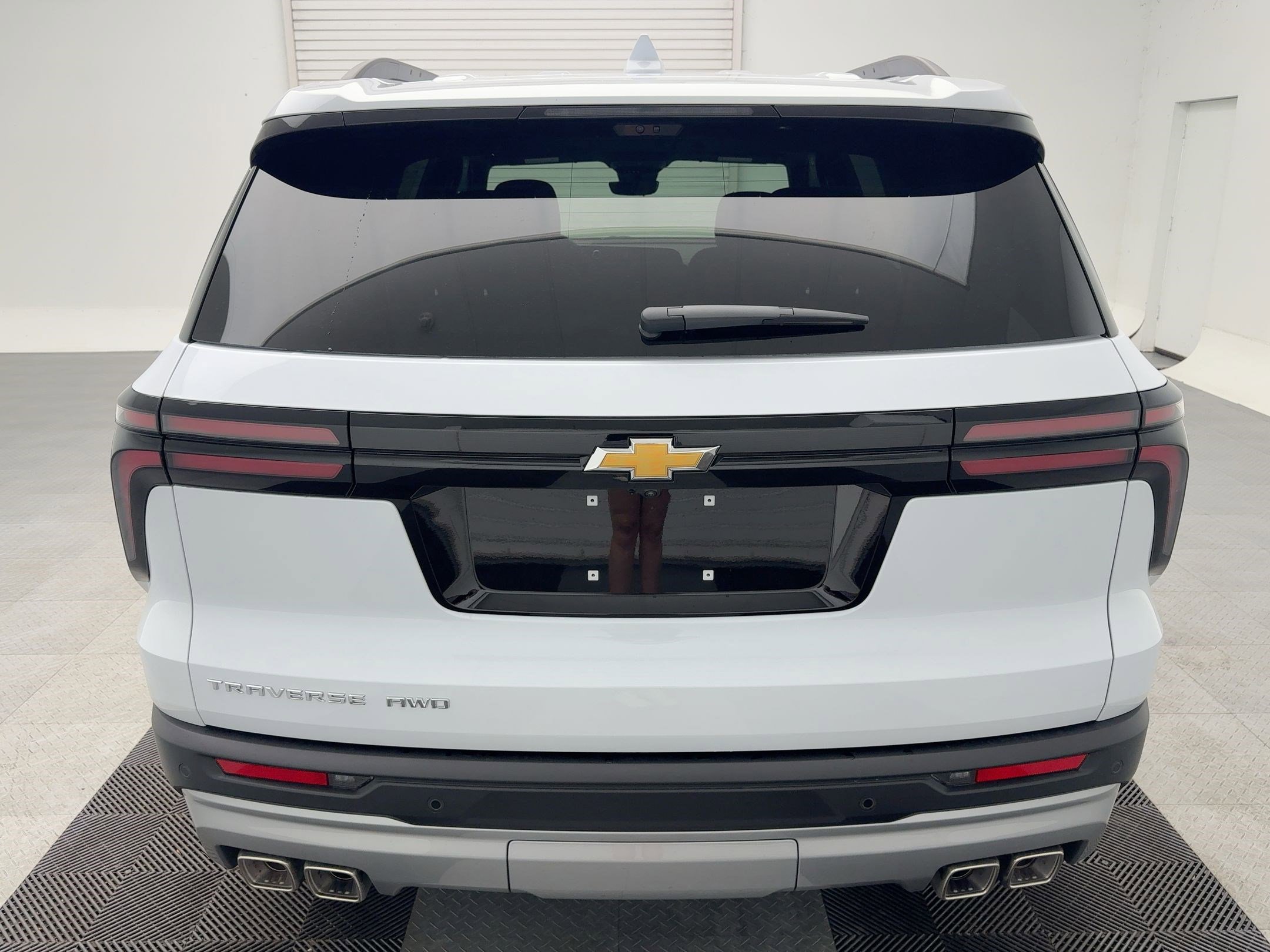 2026 Chevrolet Traverse photo 9