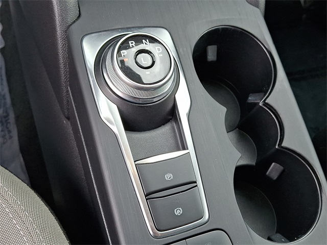 2022 Ford Escape SE photo 12