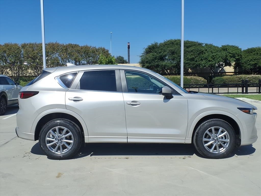 2025 Mazda CX-5 2.5 S Preferred photo 2