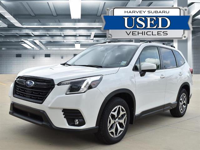 2024 Subaru Forester Premium's photo