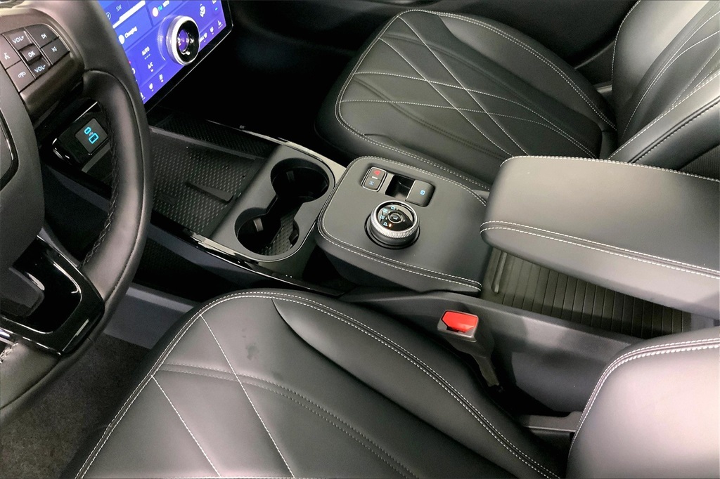 2024 Ford Mustang Mach-E Select photo 16