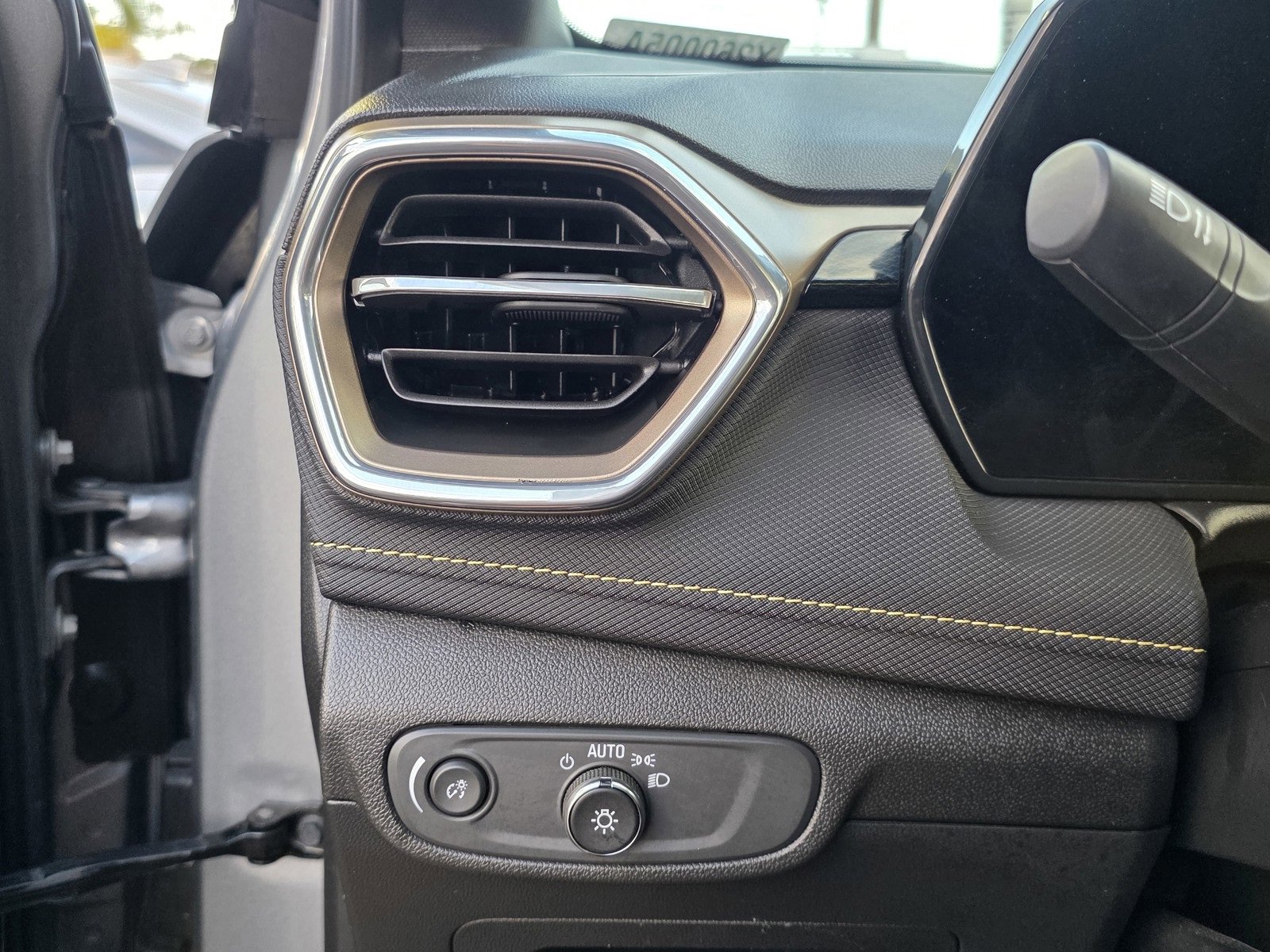2024 Chevrolet Trailblazer ACTIV photo 34