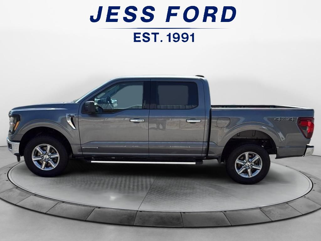 2024 Ford F-150 XLT photo 2