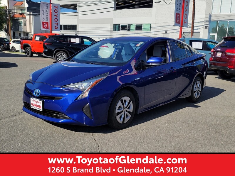 2016 Toyota Prius Three