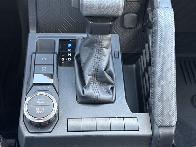 2025 Toyota 4Runner SR5 photo 29