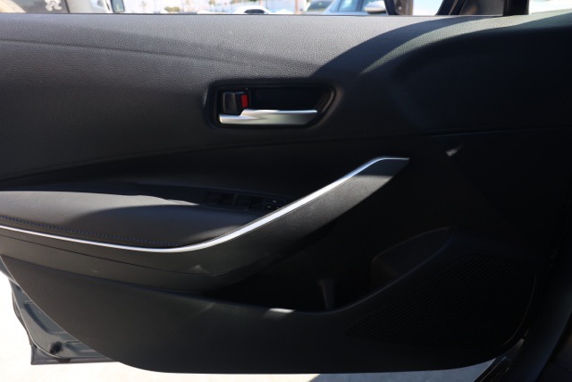 2020 Toyota Corolla SE photo 20