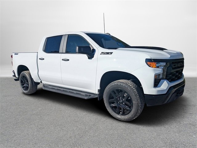 2026 Chevrolet Silverado 1500 Custom Trail Boss photo 2