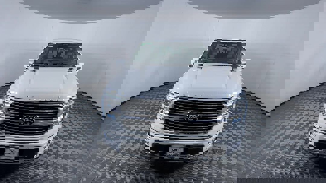 2025 Ford F-150 Platinum photo 3