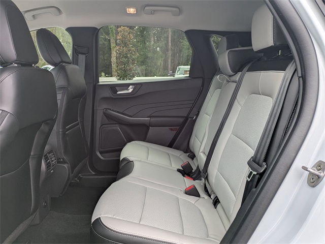 2026 Ford Escape Plug-In Hybrid photo 13