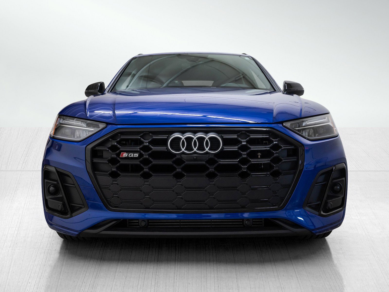 2021 Audi SQ5 Premium Plus photo 2