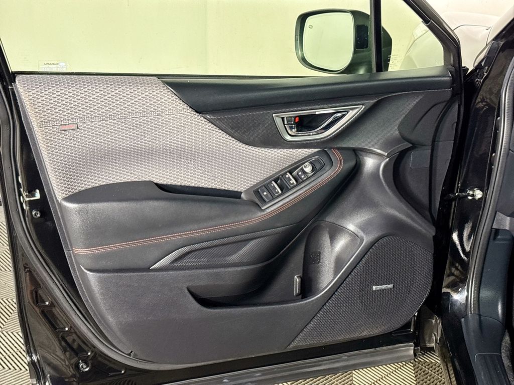 2020 Subaru Forester Sport photo 4