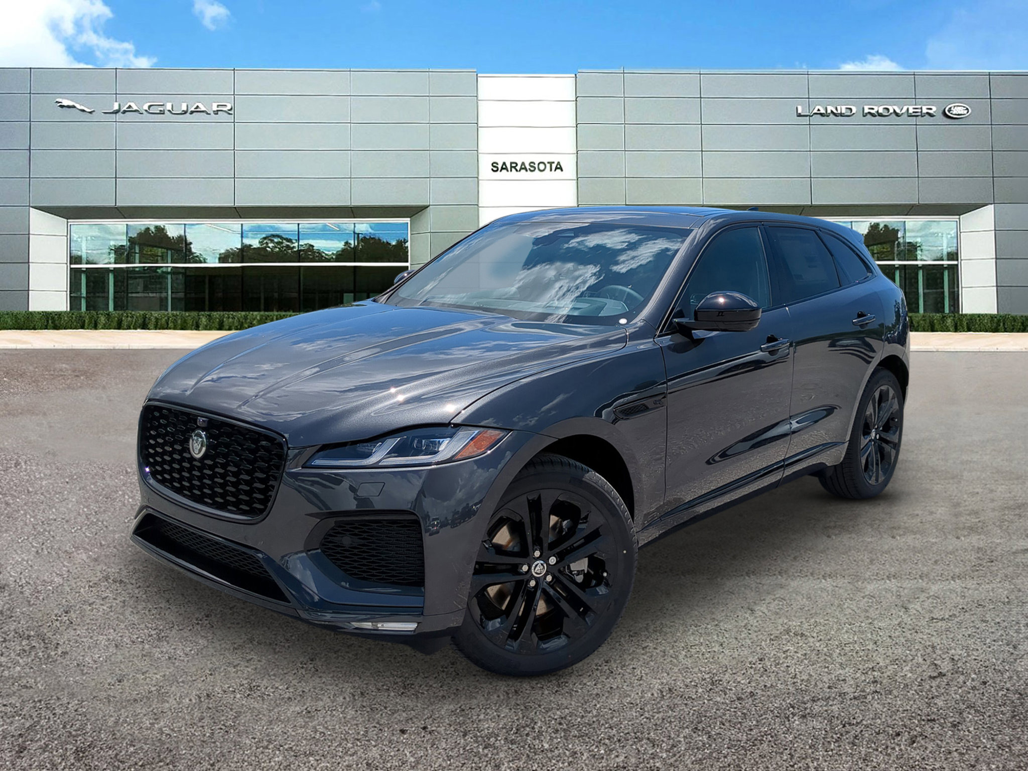 2026 Jaguar F-Pace R-Dynamic S's photo